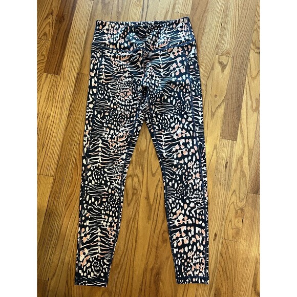 Curves N Combat Boots CNC  Leggings M Blue Animal Print Athletic NICE - Picture 1 of 4